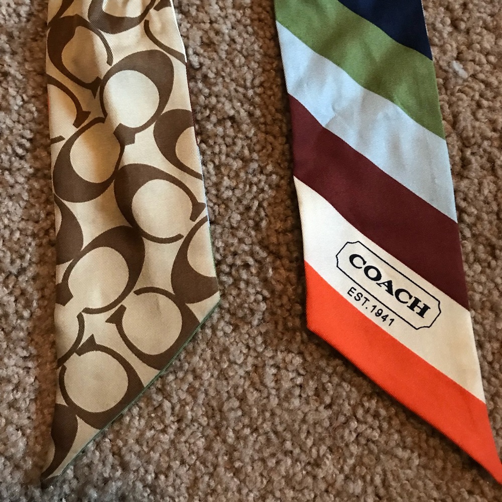 Coach scarf/accessorie